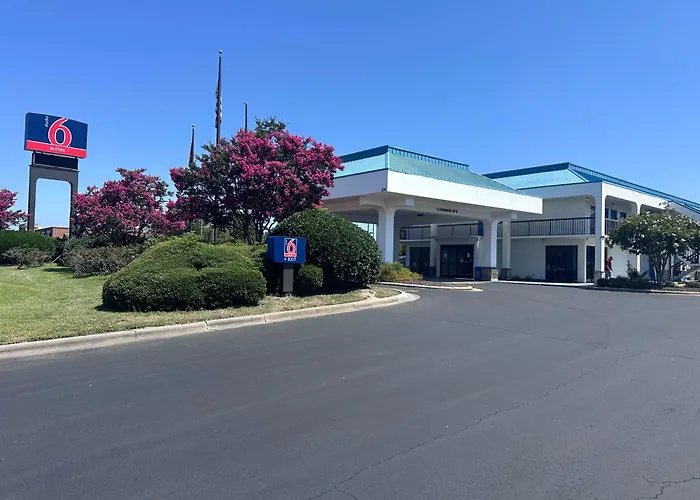 Studio 6 Suites Jacksonville, Nc - Camp Lejeune